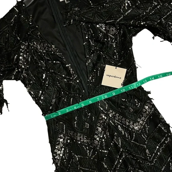 SUPERDOWN NWT Black Long Sleeve Nia Sequin Fringe Mini Dress XS - Picture 9 of 16